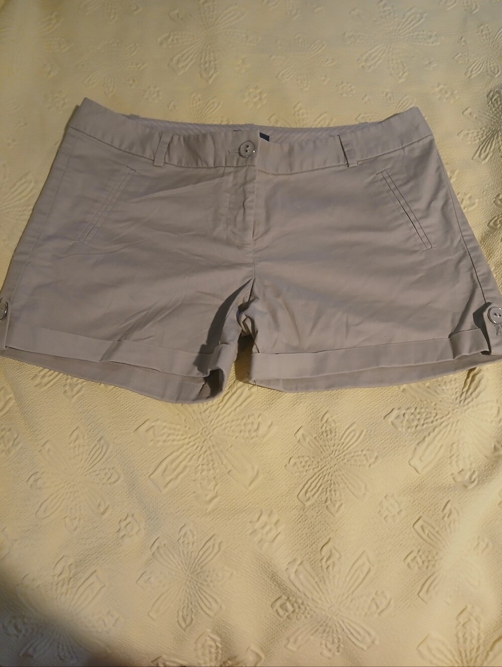 The Limited Light Gray Casual Cuffed Bermuda Shorts